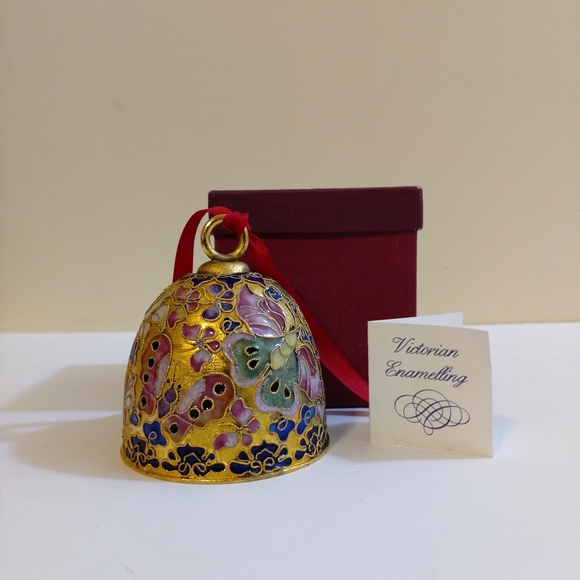 NYCO International Victorian Enameling Copper Mold Bell Hummingbird Butt… - Picture 2 of 8